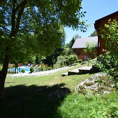 Tranquil In Kvarner Near Kupa River Vikendica