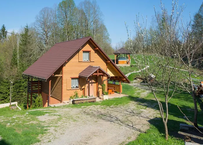 Tranquil In Kvarner Near Kupa River Vikendica